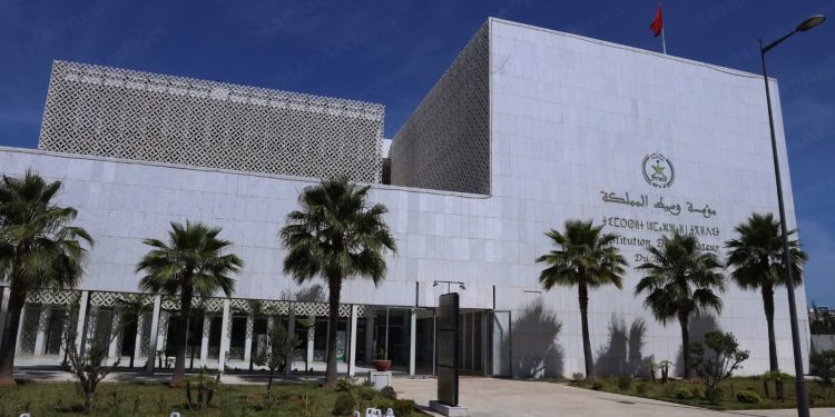 جلالة الملك يتفضل بالموافقة على اعتماد يوم التاسع من دجنبر من كل سنة يوما وطنيا للوساطة المرفقية