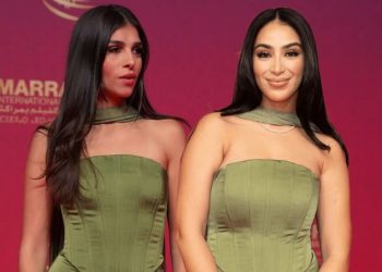 ماريا نديم تحسم الجدل حول تشابه فستانها مع فستان ماري باتول