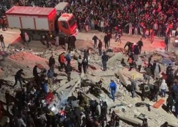 ارتفاع ضحايا انهيار بنايتين في فاس إلى 22 قت_يلا