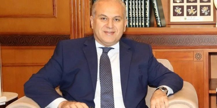 سفير مصر يشيد بـ”التحول المذهل” لأكادير ويؤكد جاهزية المغرب لاستضافة “الكان 2025”