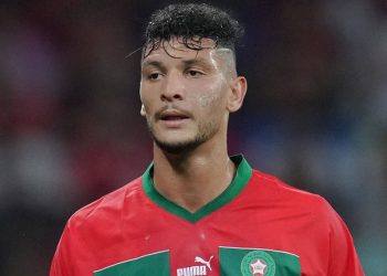 أشرف داري على وشك الرحيل من الأهلى