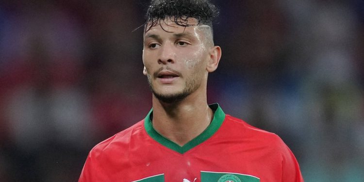 أشرف داري على وشك الرحيل من الأهلى