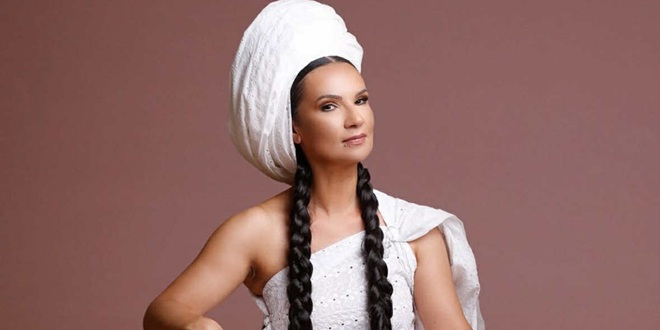 الفنانة “أوم” تستعد لطرح أغنيتها الجديدة “أنا وياك”