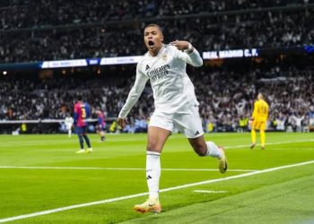 مبابي يكتب اسمه بجوار رونالدو في سجلات ريال مدريد