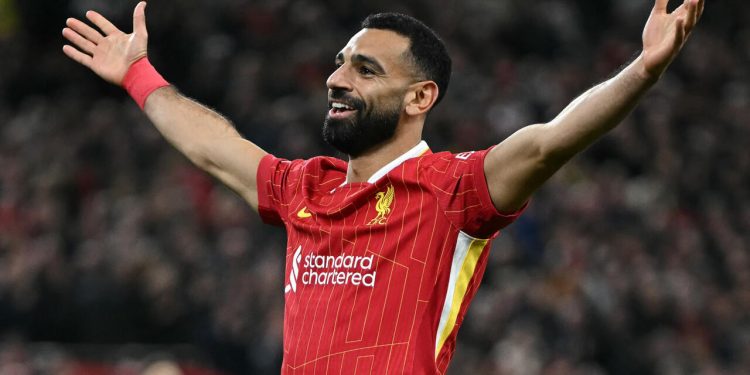 نجم مغربي مرشح لتعويض محمد صلاح داخل ليفربول
