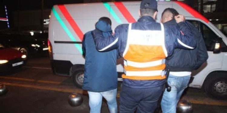هجوم بالسلا-ح الأبيض يستهدف شرطيين وينتهي بإيقاف شخصين بابن جرير