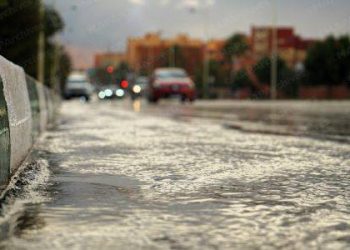 وزارة النقل واللوجيستيك تدعو إلى التحلي بالحيطة والحذر أثناء التنقل خلال نهاية الأسبوع