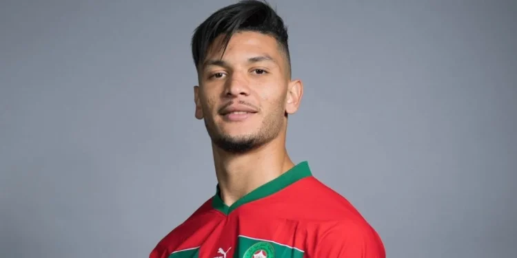 الأهلي يسهل انتقال أشرف داري إلى أوروبا
