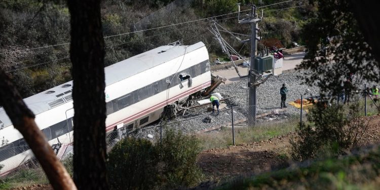 مواطنة مغربية من بين ضحايا حادث القطار بإسبانيا
