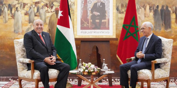 رئيس مجلس النواب ونظيره الأردني يجريان مباحثات ثنائية ويوقعان مذكرة تفاهم لتعزيز التعاون البرلماني المشترك