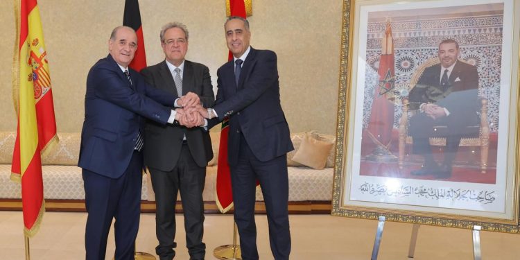 حموشي يستقبل نظيريه الإسباني والألماني لتطوير الشراكة الأمنية والاستعدادات لكأس العالم 2030