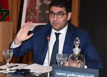 بنسعيد ينفي اتهامات خطيرة ويعلن اللجوء إلى القضاء