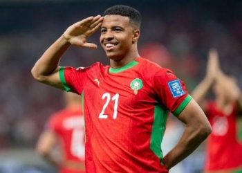إصابة الركبة تهدد بغياب إكمان عن ليل ومونديال 2026