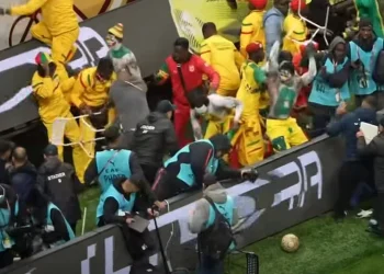 فيفا ينتقد بشدة أحداث نهائي أمم إفريقيا ويطالب بعقوبات