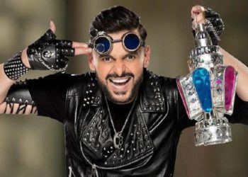 رامز جلال يكشف عن الملصق الدعائي لبرنامج المقالب الجديد في رمضان