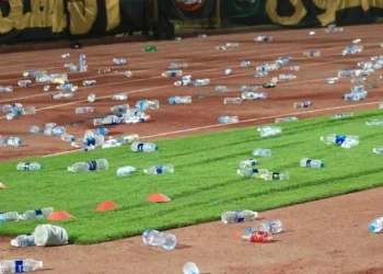 عقوبات مرتقبة ضد الأهلي بسبب شغب جماهيره أمام الجيش الملكي