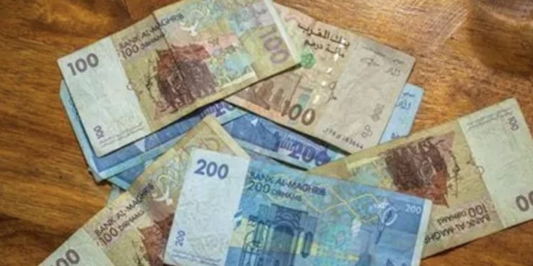 وزارة التعليم العالي تتفق مع النقابات على صرف زيادة شهرية تقارب 1000 درهم لفائدة الموظفين