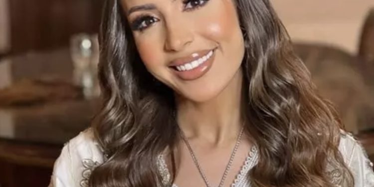 «ها قد عاد»… جنات تعود بأغنية رمضانية وفيديو كليب تقني جديد