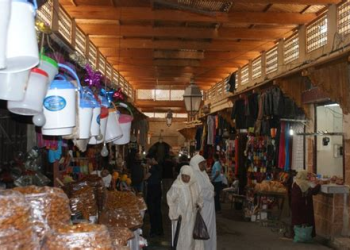 حماة المستهلك يطالبون بتشديد الرقابة على أسواق التقسيط وزجر المضاربين خلال رمضان