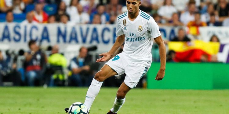 حكيمي على أعتاب العودة إلى ريال مدريد