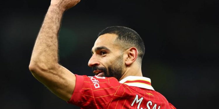 ليفربول يضع محمد صلاح على قائمة المغادرين