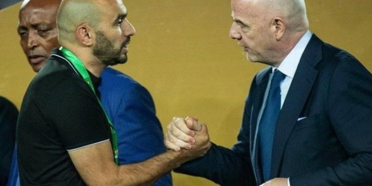 إنفانتينو يشيد بـ “المسيرة المميزة” لوليد الركراكي مع المنتخب المغربي