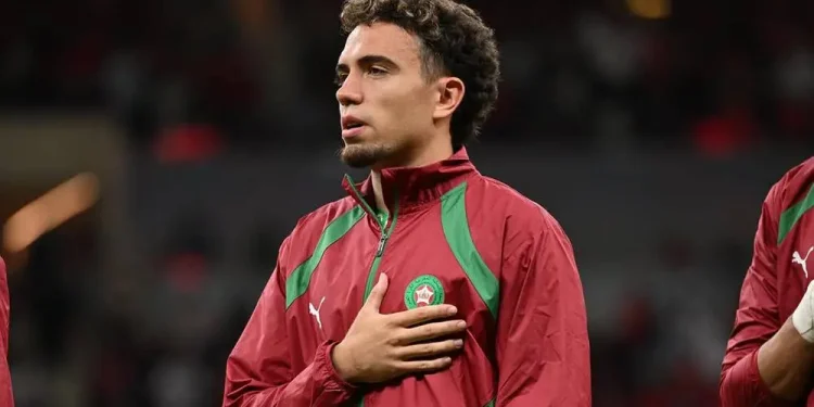 تفاصيل اقتحام منزل النجم المغربي العيناوي في إيطاليا