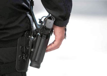 إطلاق نار أمني بطنجة ينهي اعتداءً بسلاح أبيض ويصيب مشتبه فيهما