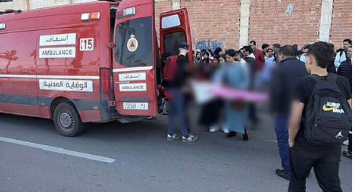 مأساة على ضفاف كورنيش الناظور ..شجار بين تلميذين ينتهي بغيبوبة تلميذة