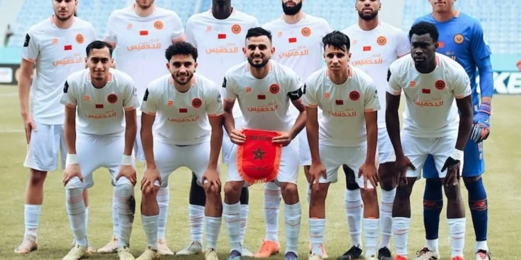 غيابات مؤثرة تضرب الفتح قبل مباراة الرجاء