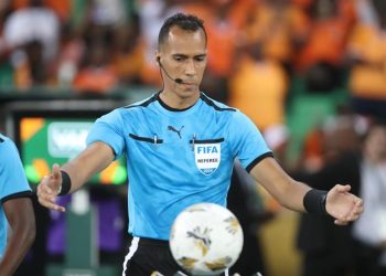 حكم موريتاني يقود مباراة الجيش ونهضة بركان في دوري أبطال إفريقيا