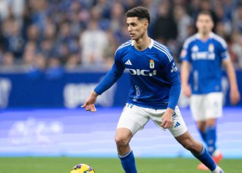 لاعب مغربي واعد يرفض عرضين خليجيين