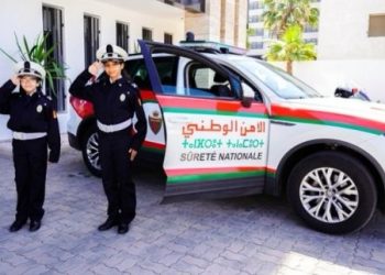 ولاية أمن أكادير تحتفي بالطفلتين “وئام وسارة” وتُلبسهما زي الشرطة