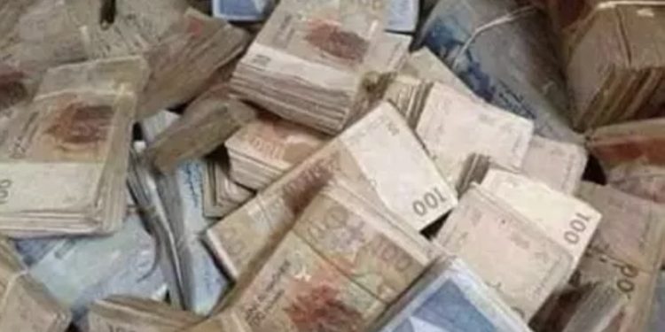 إحباط عملية نصب بـ“الزئبق الأحمر” وحجز 100 مليون سنتيم ضواحي أكادير