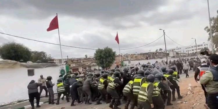 توتر واحتجاجات خلال تنفيذ إفراغ متقاعدين عسكريين بمساكن عين برجة بالدار البيضاء