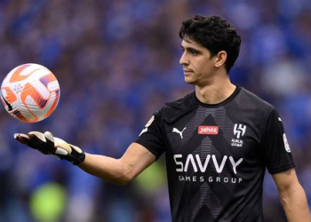 انتقادات وتحذيرات لبونو قبل نهائي كأس الملك مع الهلال