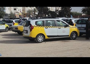 سحب رخص الثقة من سائقي “طاكسيات” بأكادير بسبب تمييزهم بين الزبناء