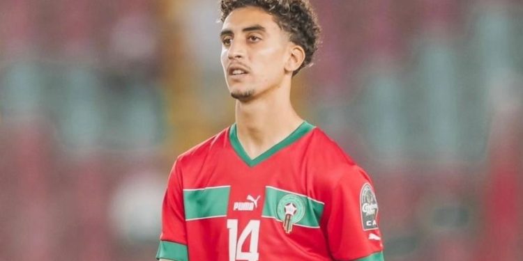 أولمبيك ليون يجهز عرضاً رسمياً لضم أسامة ترغالين