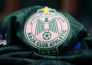 الرجاء يطوي خلافات بيرواين ويعلن جمعا عاما تكميليا في 21 ماي