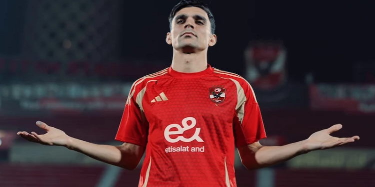 الأهلي يتراجع عن رحيل بنشرقي وعاشور