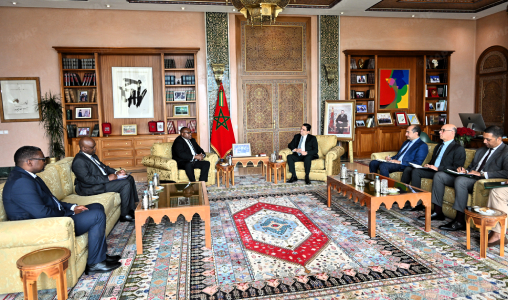 المغرب وزامبيا يؤكدان إرادتهما المشتركة لتعزيز التعاون الثنائي في عدة مجالات