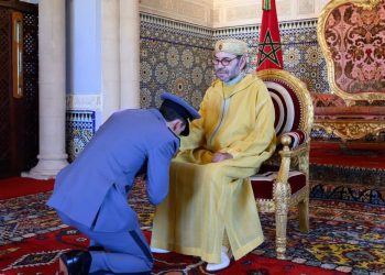 جلالة الملك يعين ولي العهد الأمير مولاي الحسن منسقًا لمكاتب ومصالح القيادة العامة للقوات المسلحة الملكية