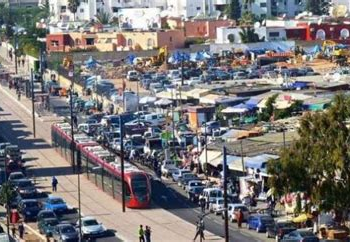 جماعة الدار البيضاء تطمئن تجار “درب غلف” وتؤكد عدم وجود قرار ترحيل حاليًا