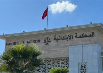 توقيف متهم بتهديد محامٍ بالقت-ل داخل محكمة طنجة وإيداعه السجن