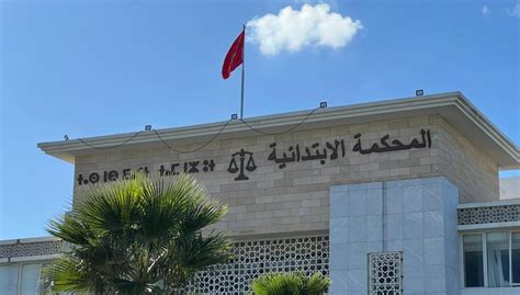 توقيف متهم بتهديد محامٍ بالقت-ل داخل محكمة طنجة وإيداعه السجن
