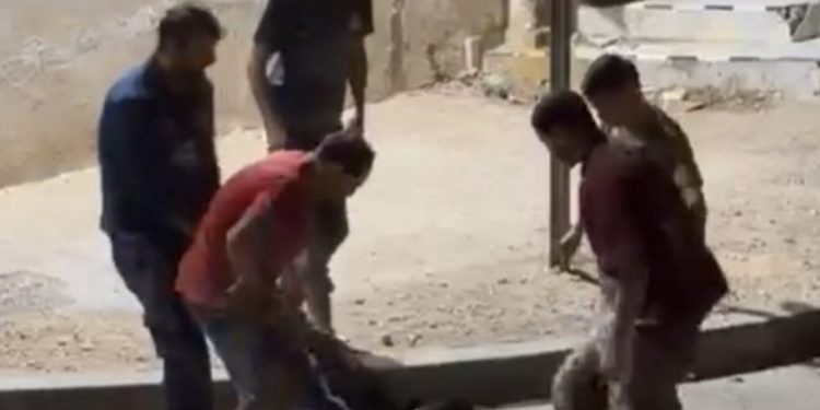 فيديو اعتدا-ء بالعيون يقود إلى توقيف خمسة أشخاص وإخضاعهم للبحث القضائي