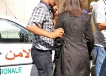 سقوط “بارونة الظل” بسيدي يحيى الغرب: اعتقال “سهام” يكشف استغلال قاصر في شبكة لترويج المخدرات