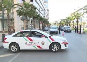 سرقة “هوليودية” تستهدف سيارة خفيفة وتستولي على 60 مليون سنتيم بـأزرو