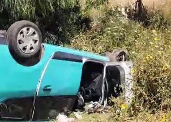 السرعة تنهي مسار سيارة أجرة داخل قناة مائية نواحي المحمدية
