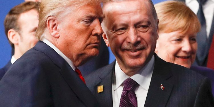 مكالمة هاتفية بين “ترامب ” و الرئيس التركي” أردوغان “حول الملفات الخلافية مع إيران
